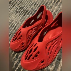 Yeezy adidas foam runners